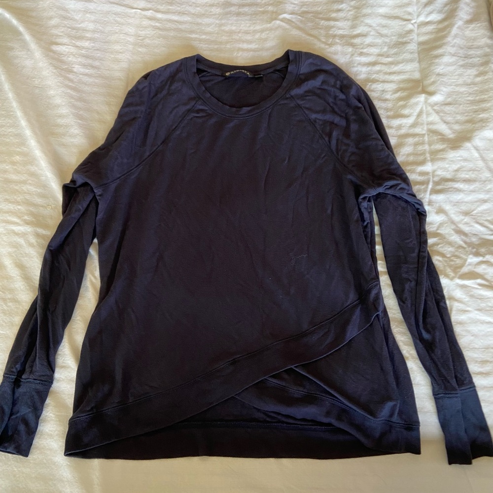 Athleta Criss-Cross Hem Pullover